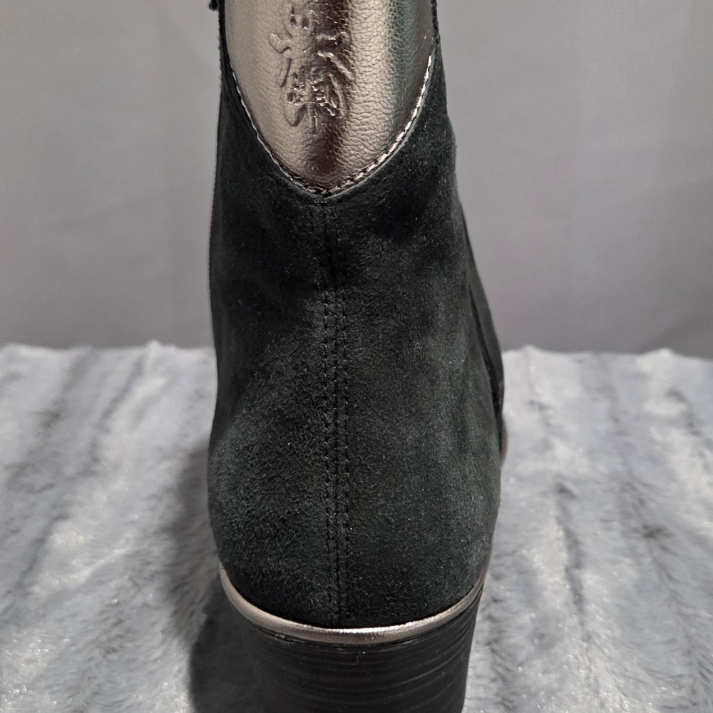 Elegant Fly London Black and Gold Suede Women's Boots Size 9.5 (40 EU) - Picture 4 of 7